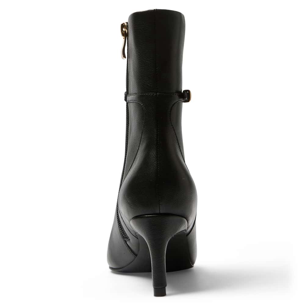 Urgent Boot in Black Leather