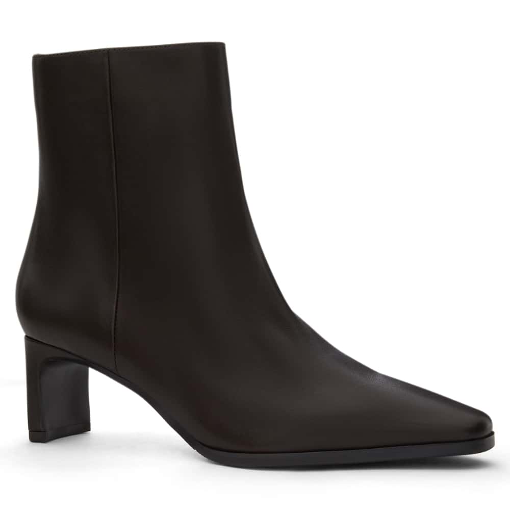 Vanta Boot in Chocolate  Leather