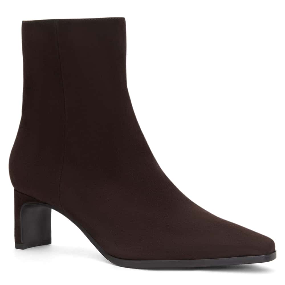 Vanta Boot in Chocolate  Suede