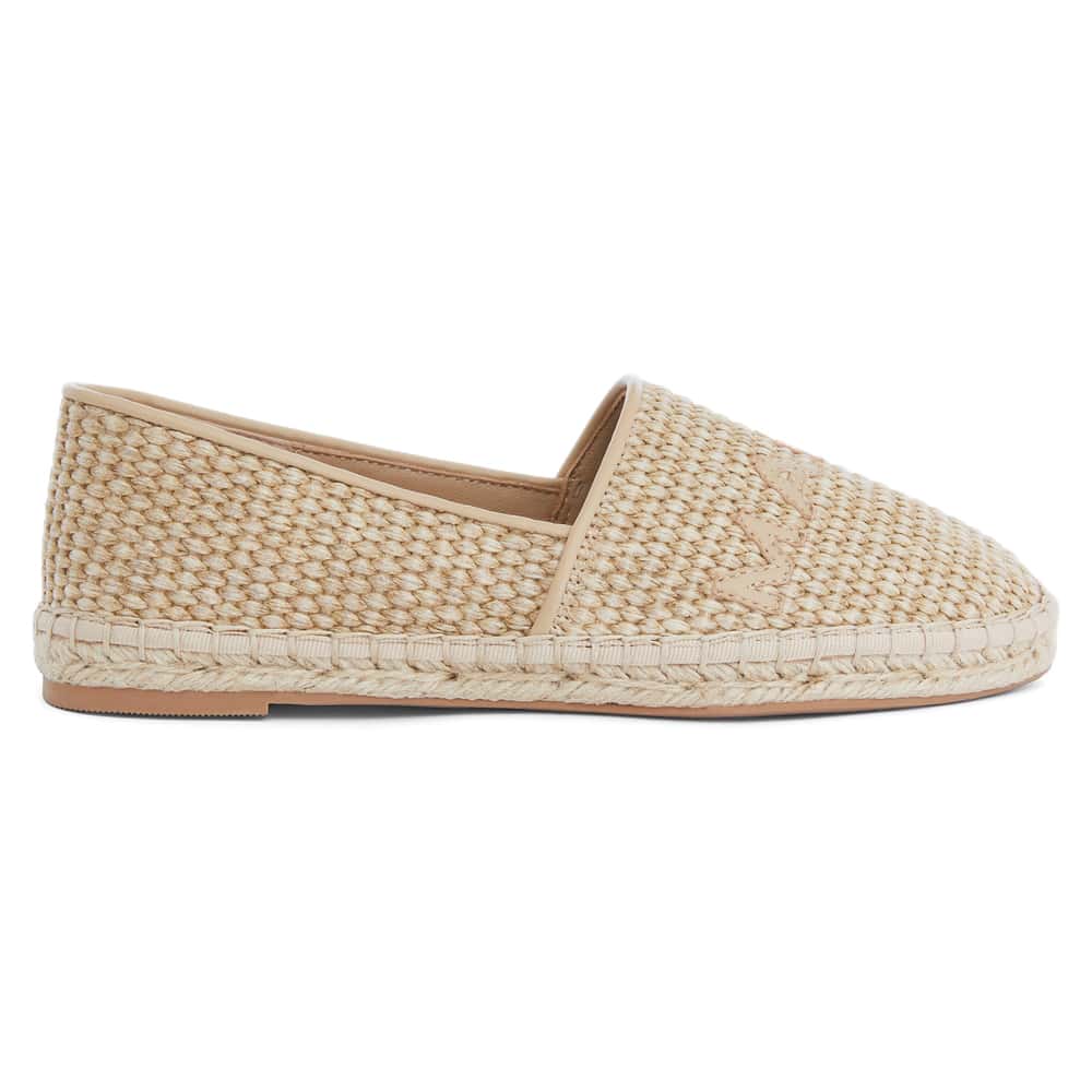 Joy Flat in Natural Raffia Leather