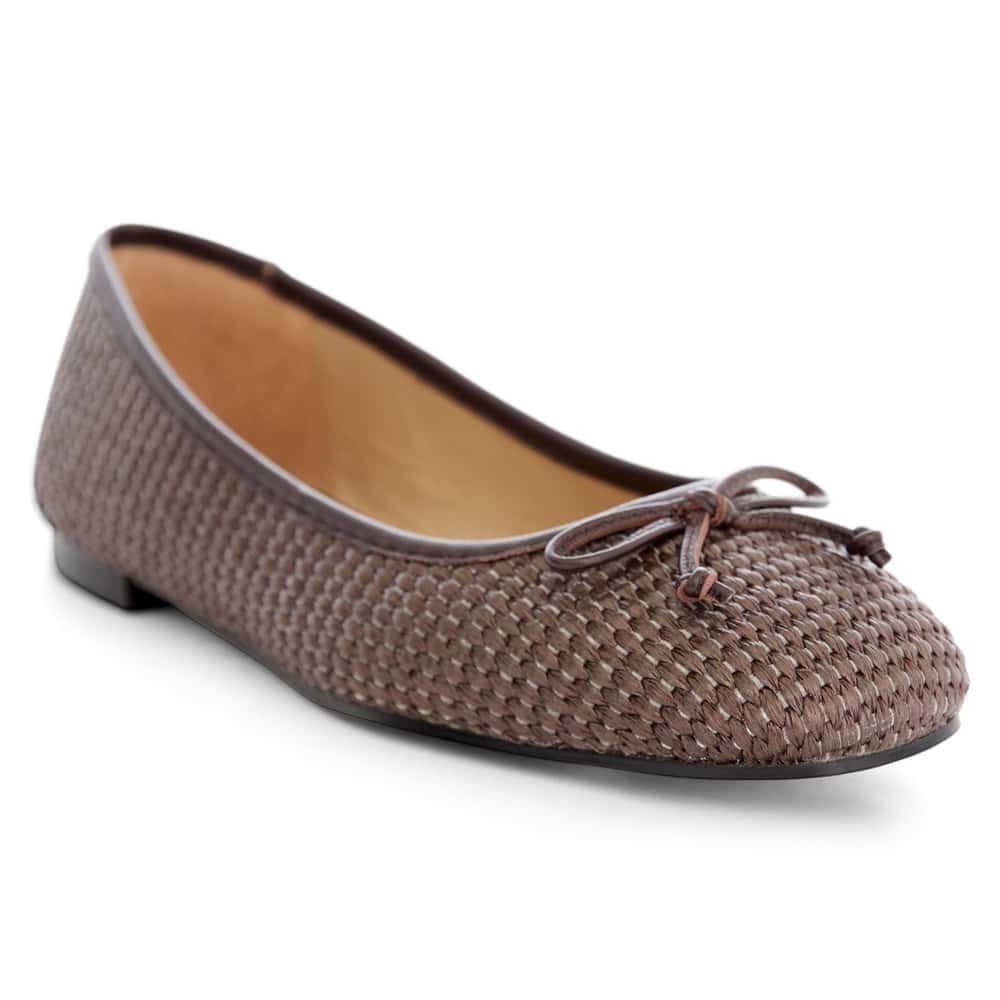 Tandem Flat in Chocolate Raffia Leather