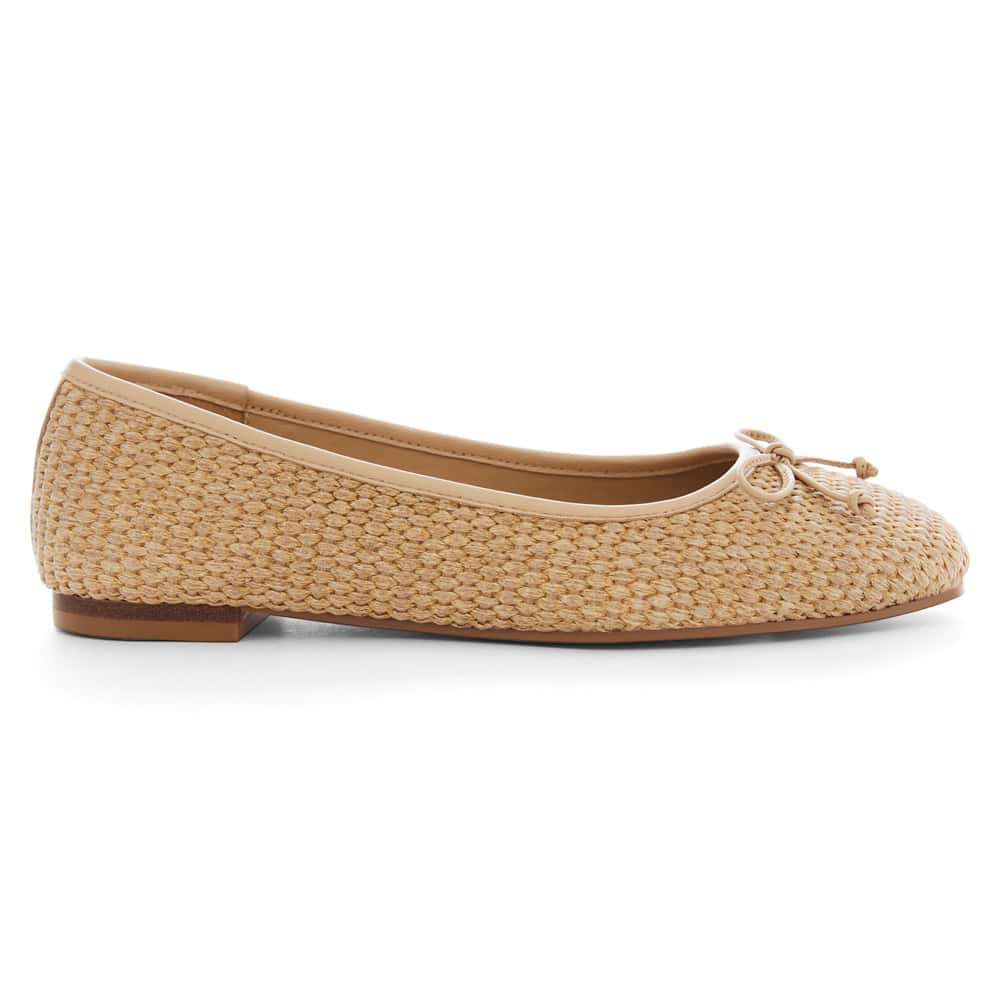 Tandem Flat in Natural Raffia Leather