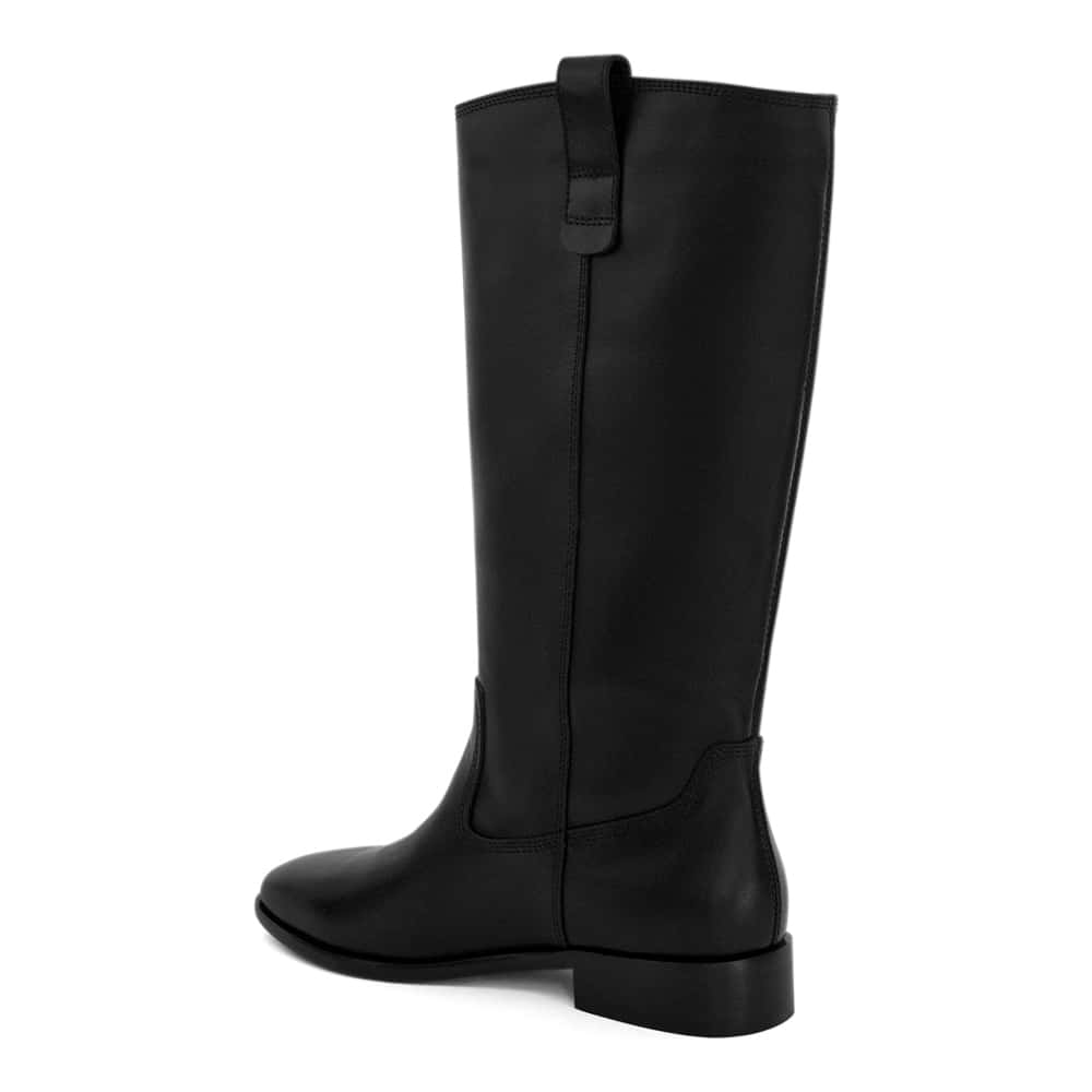 Titan Boot in Black Leather