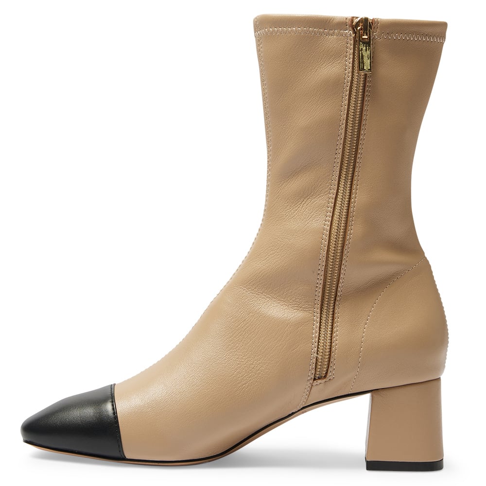 Token Boot in Black And Camel Stretch Leather