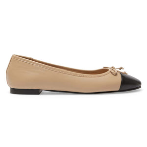 Marcs Trella Flat in Black And Camel Leather