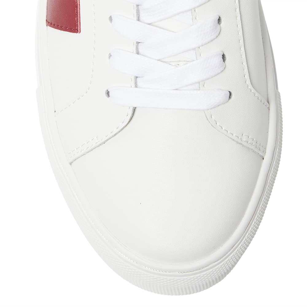 Trio Sneaker in White And Red Leather