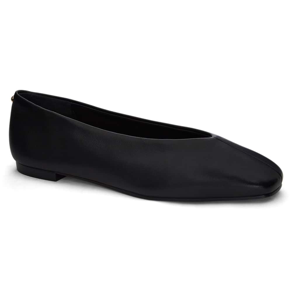 Tune Ballet Flat in Black Leather