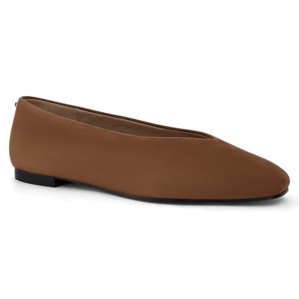 Tune Ballet Flat in Tan Suede