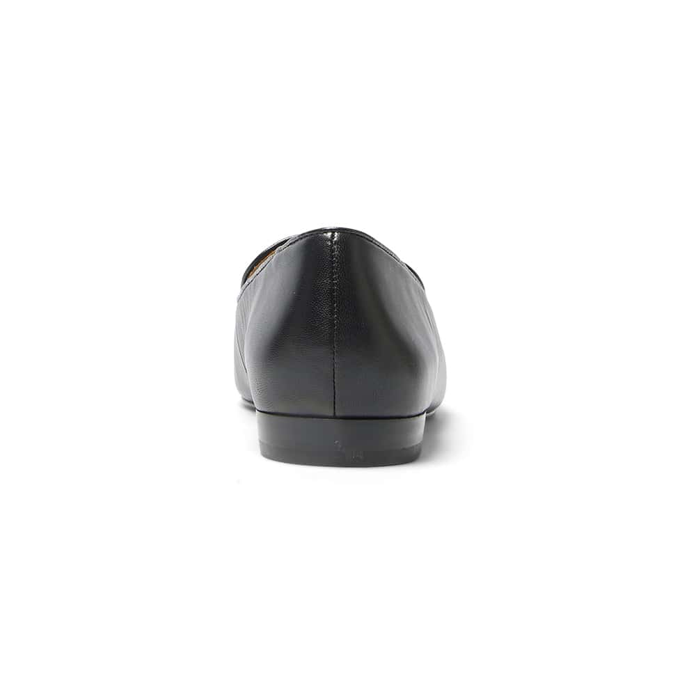 Tuxedo Loafer in Black Leather