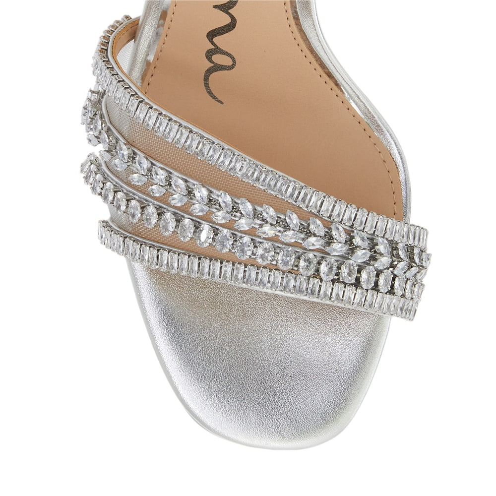 Agitha Heel in Silver Metal Glaze