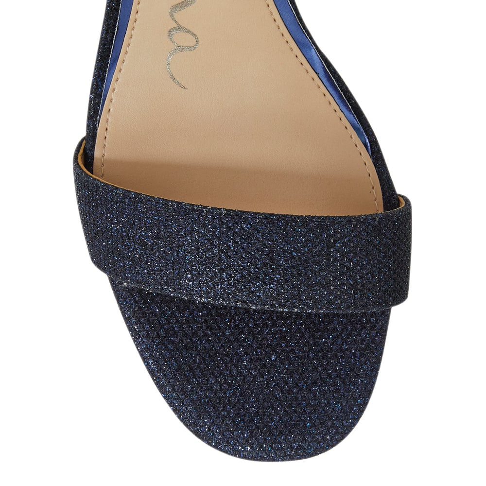 Berg Heel in Navy