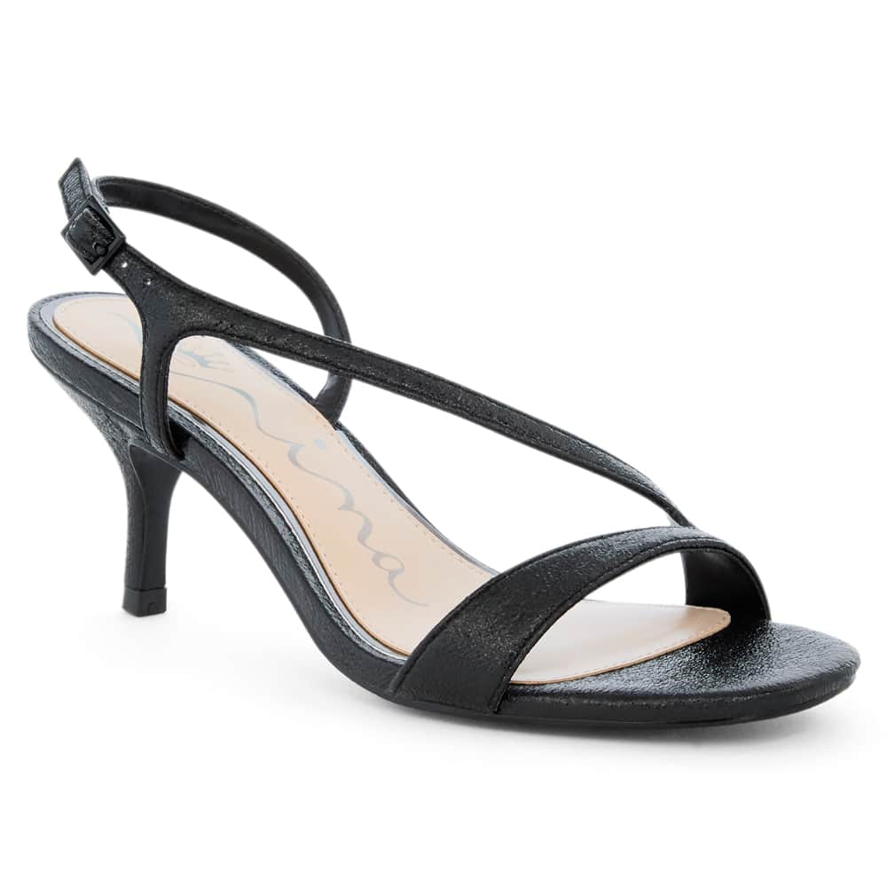 Bubbles Heel in Black Stellar Glow