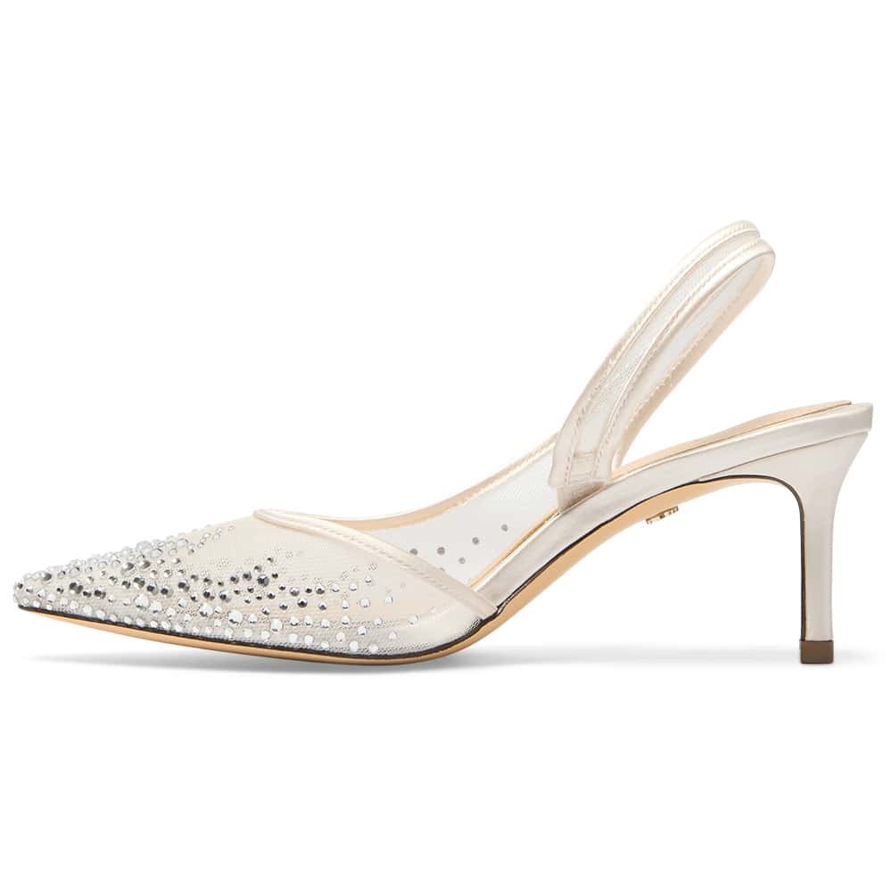 Nazaria Heel in Ivory
