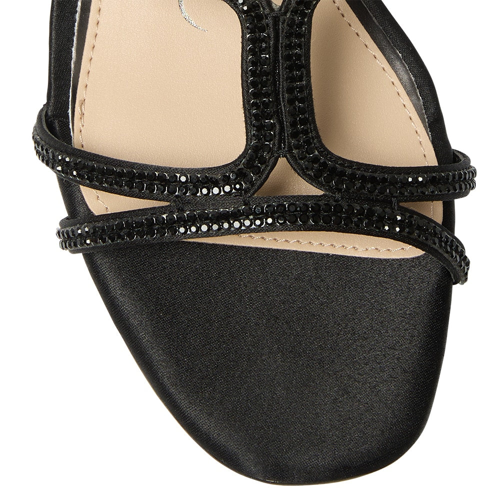 Sharyn Heel in Black