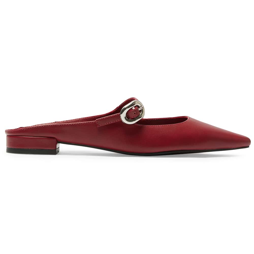 Bacall Flat in Red Smooth