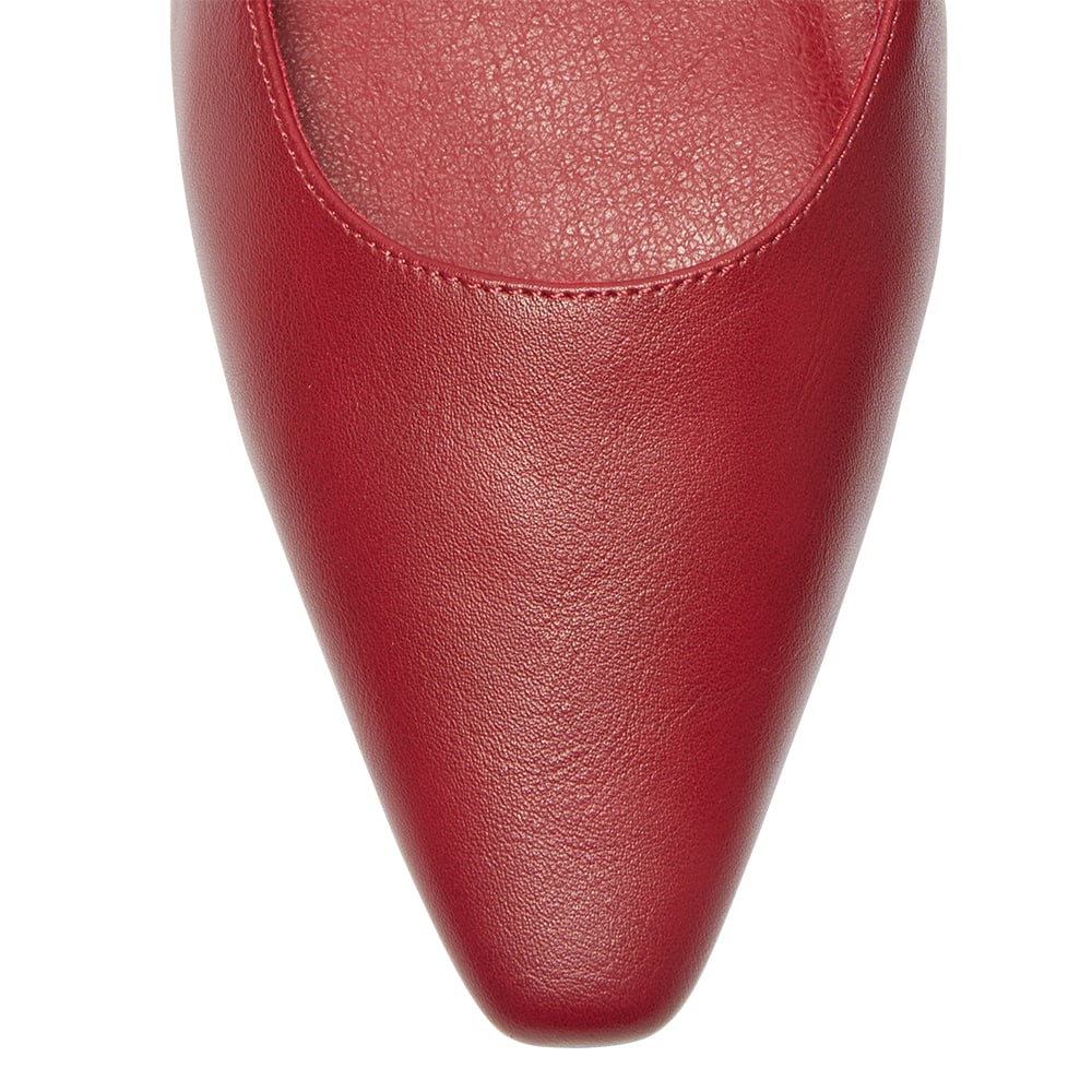 Bacall Flat in Red Smooth