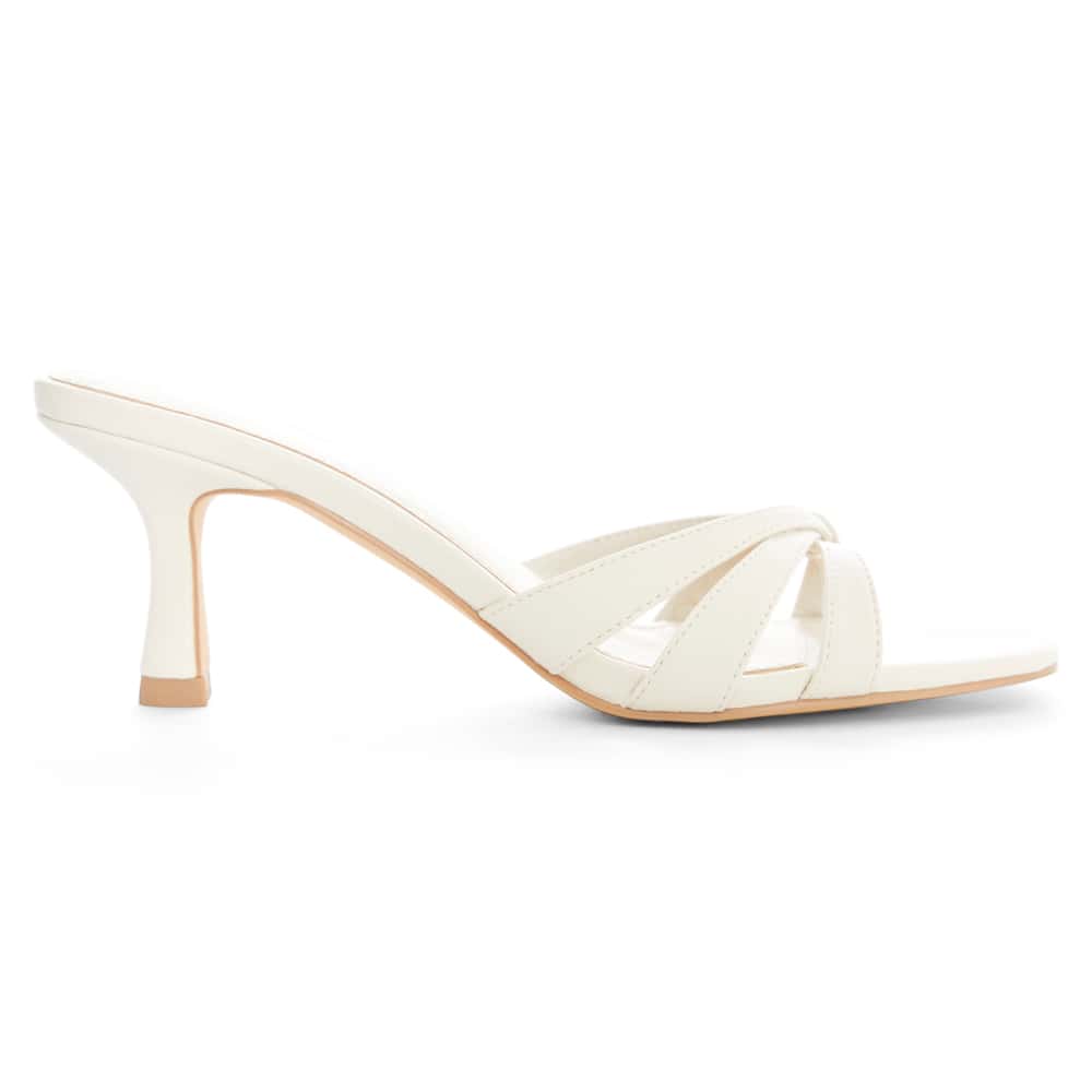 Bea Heel in Off White Smooth Smooth