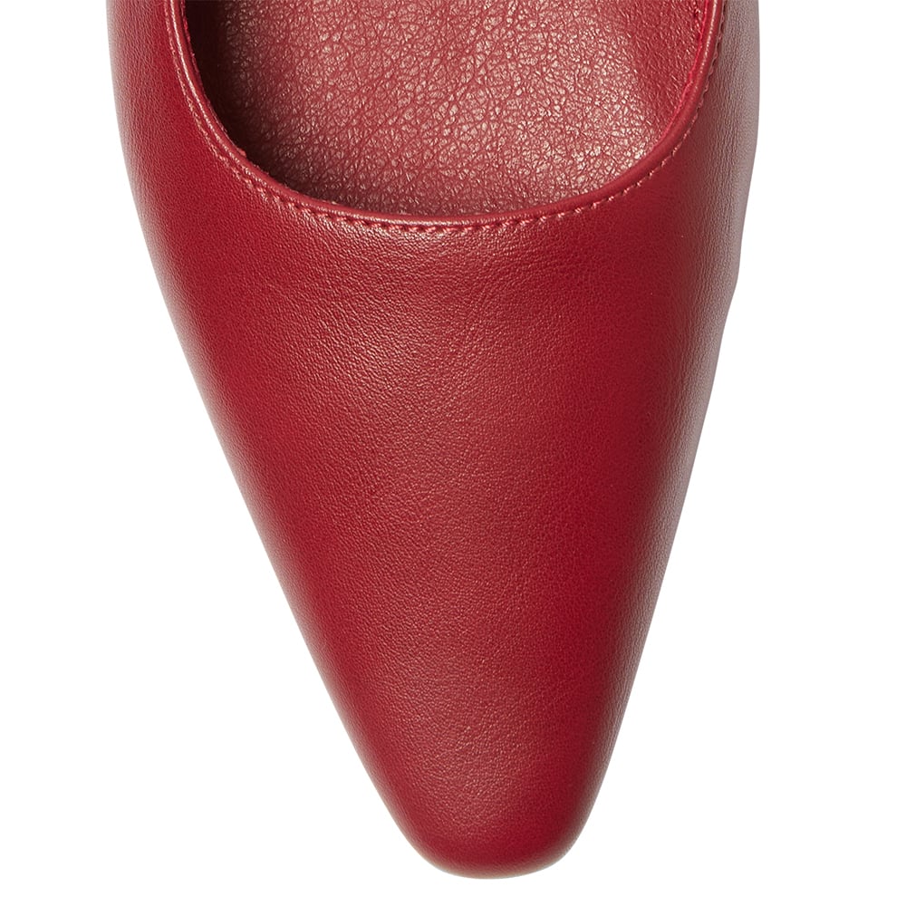 Bianca Ballet Flat in Red Smooth