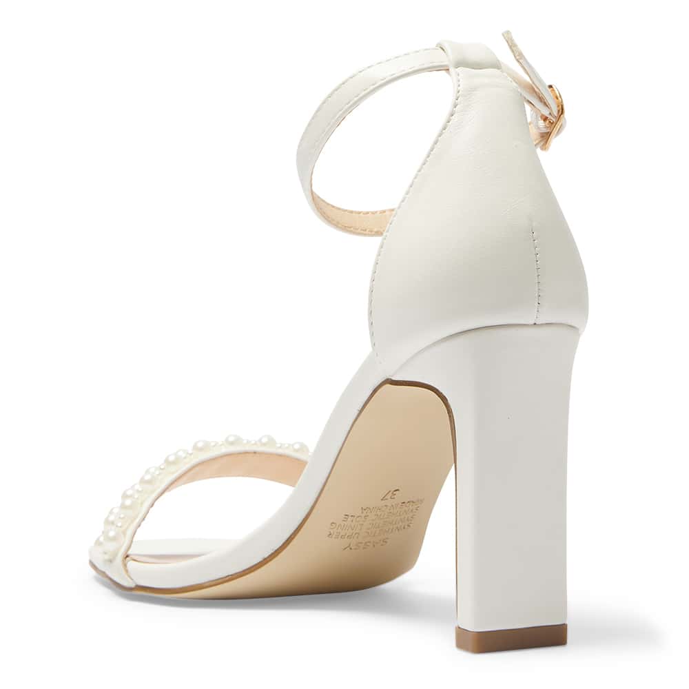 Sassy Heel in Ivory Smooth