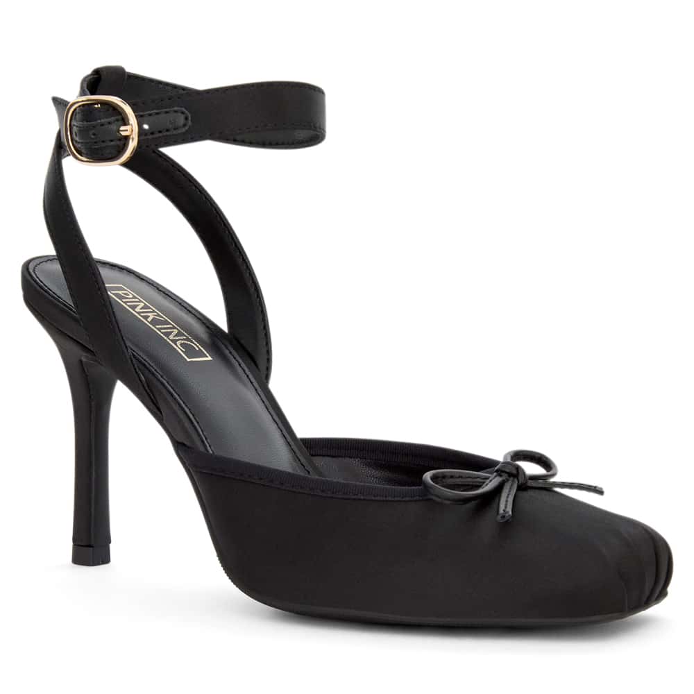 Vanessa Heel in Black