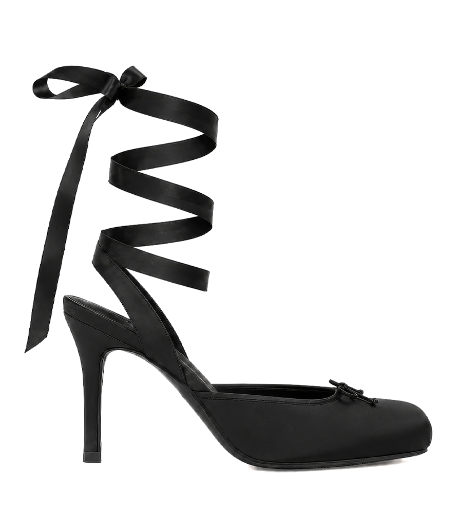 Vanessa Heel in Black