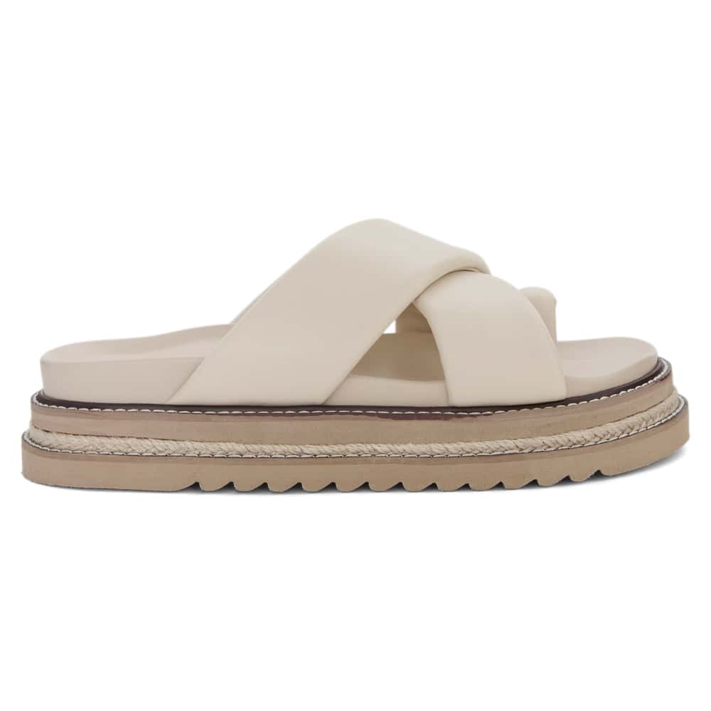 Aimee Slide in Bone Smooth
