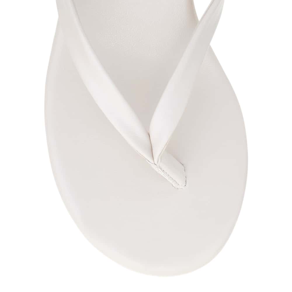 Alana Heel in Bone
