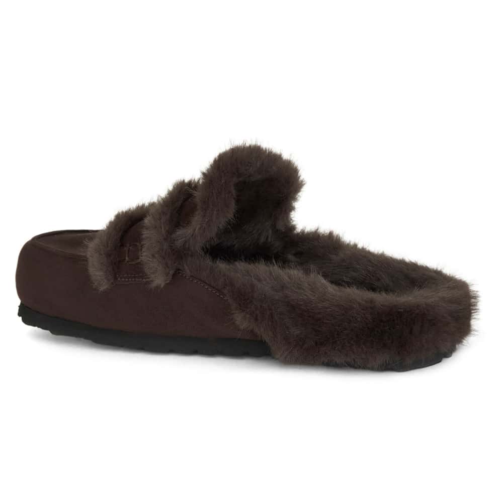 Alpine Flat in Chocolate