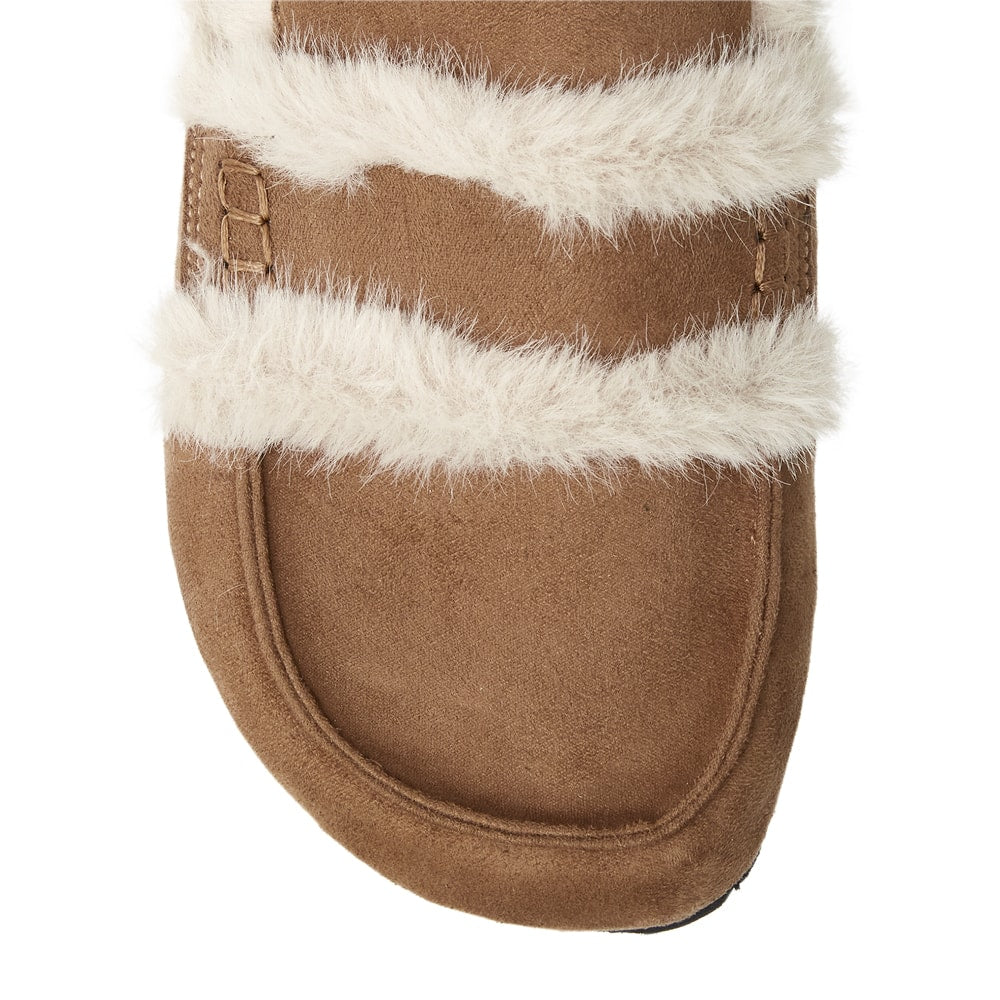 Alpine Flat in Tan