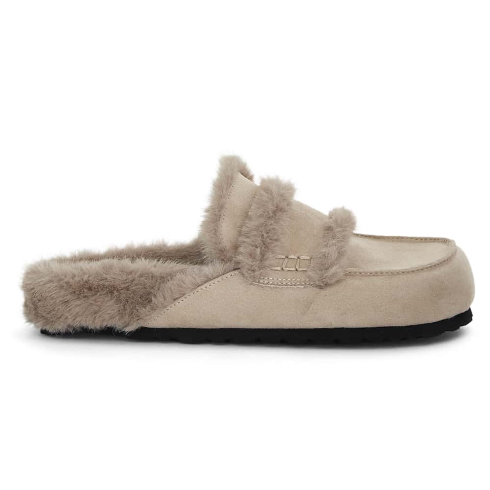 Alpine Flat in Taupe Micro