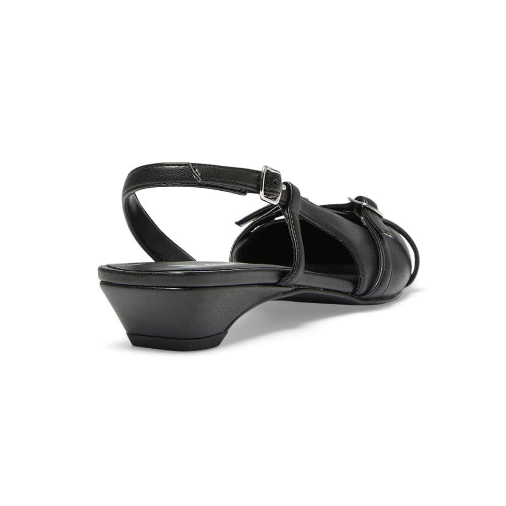 Amelia Ballet Flat in Black Smooth