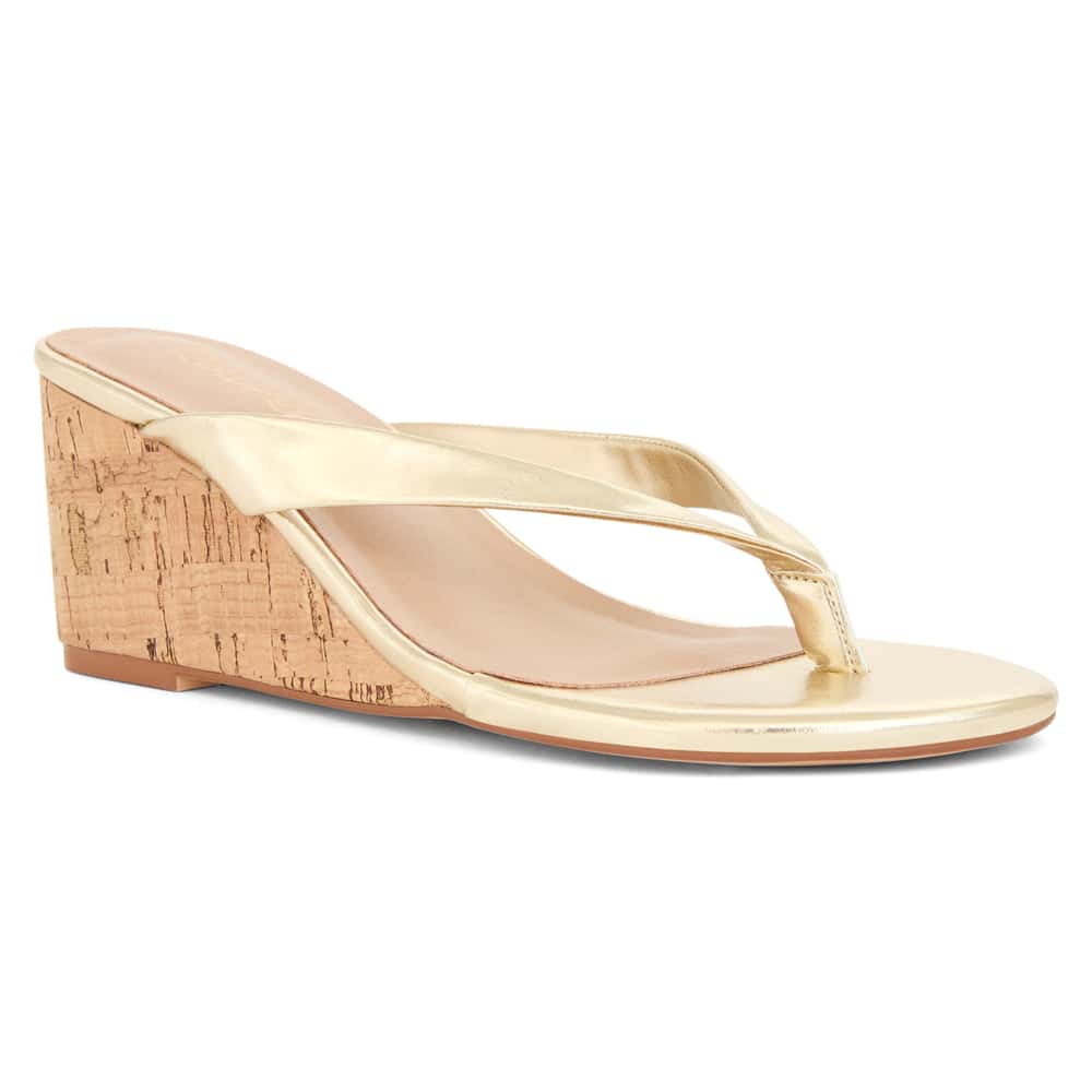 Amira Wedge in Soft Gold