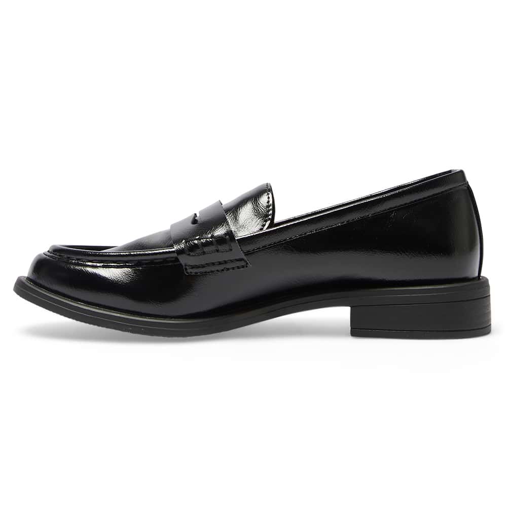 Arcade Loafer in Black Hi Shine