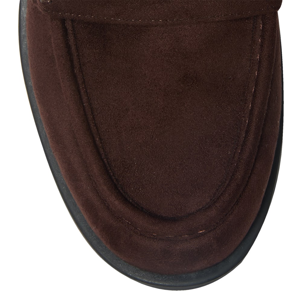 Arcade Loafer in Chocolate Micro