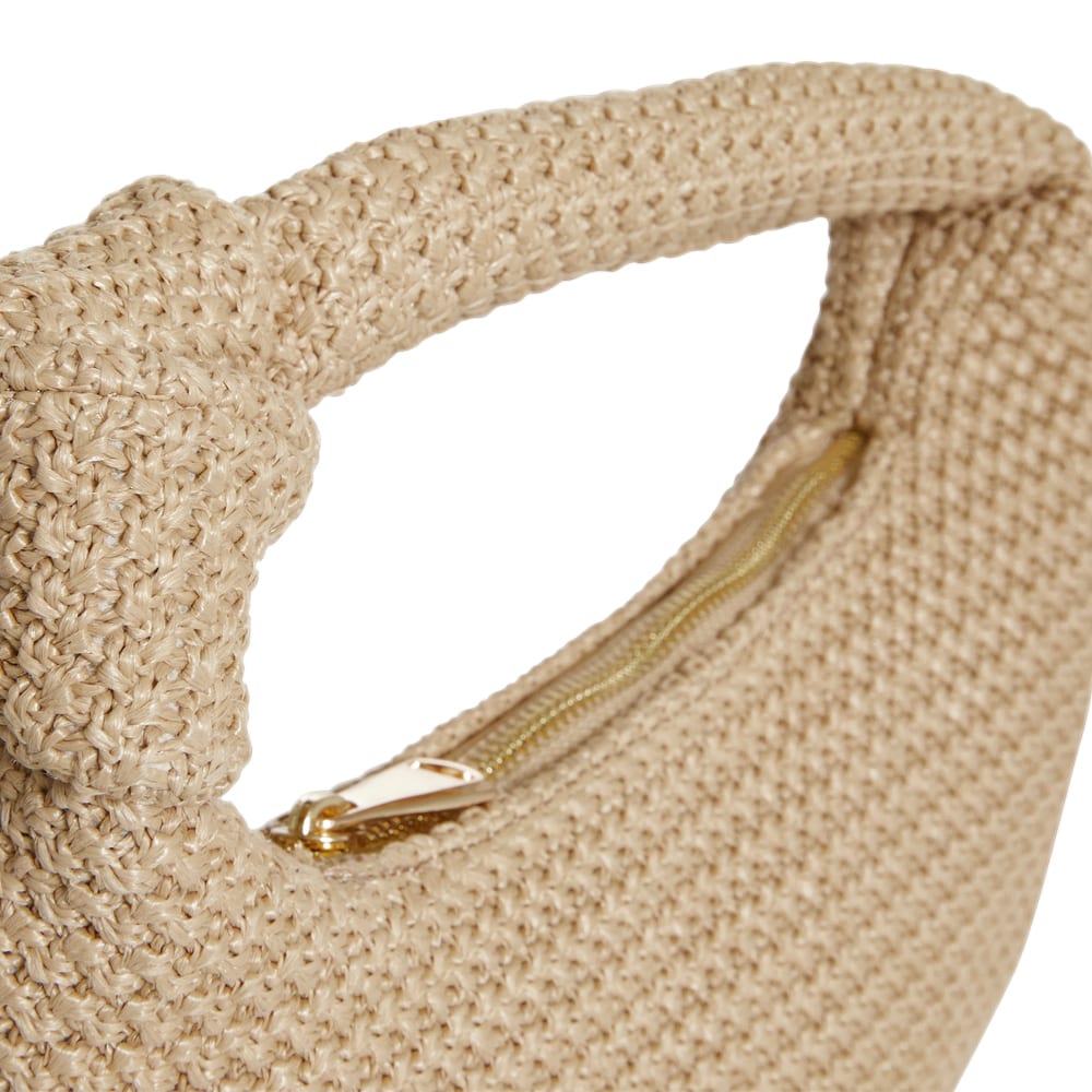 Bazz Handbag in Natural Raffia