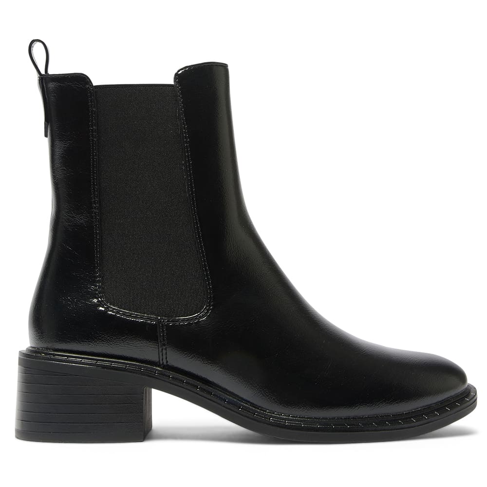 Bedford Boot in Black Crinkle