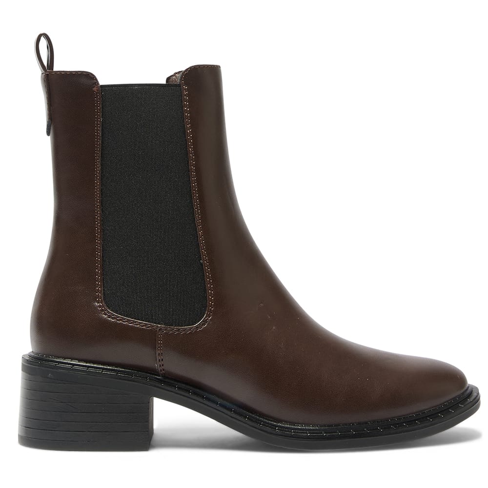 Bedford Boot in Chocolate