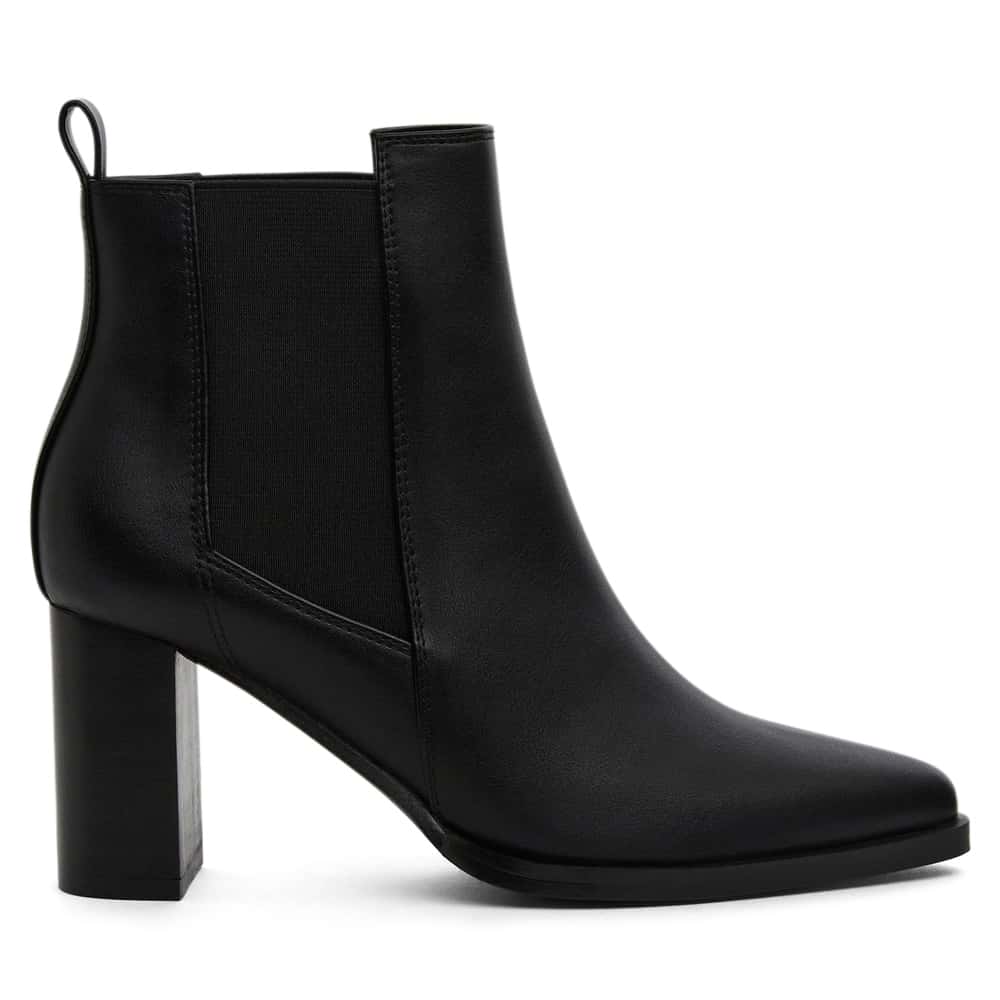 Bolt Boot in Black Smooth
