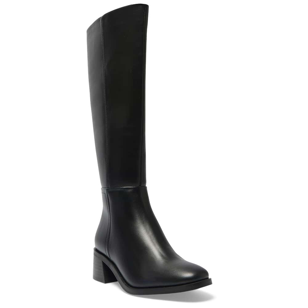 Carson Boot in Black
