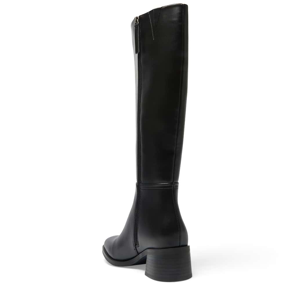 Carson Boot in Black
