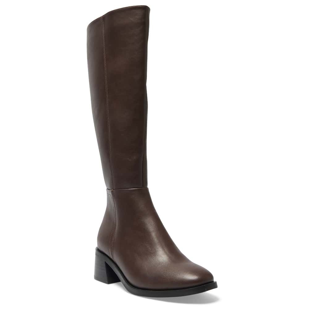 Carson Boot in Chocolate