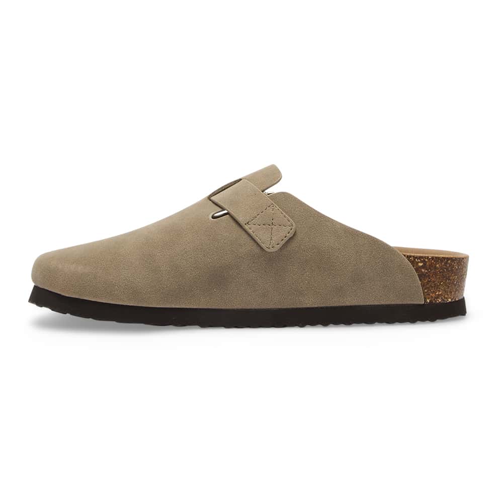 Charlie Flat in Taupe