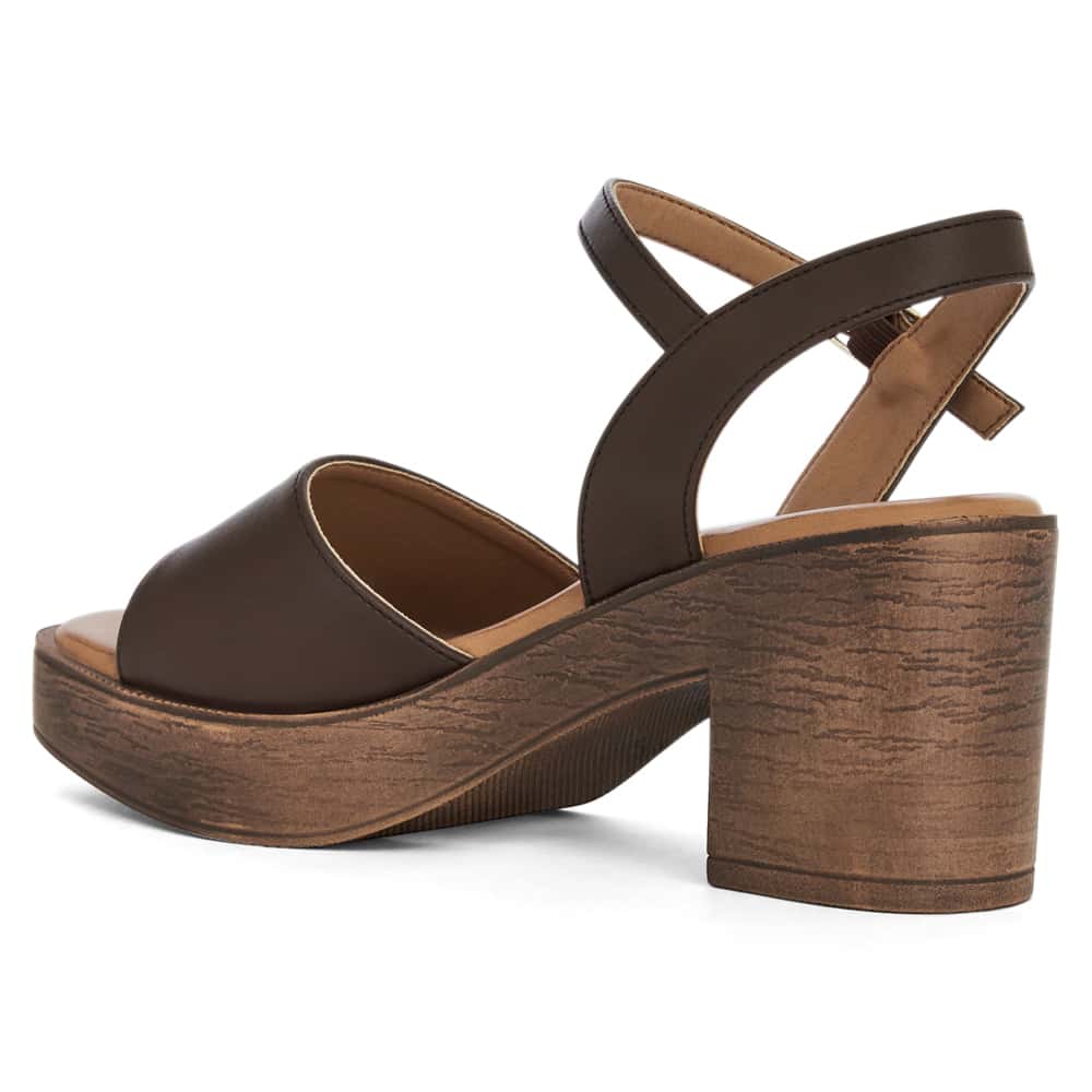 Chelsea Heel in Chocolate Smooth
