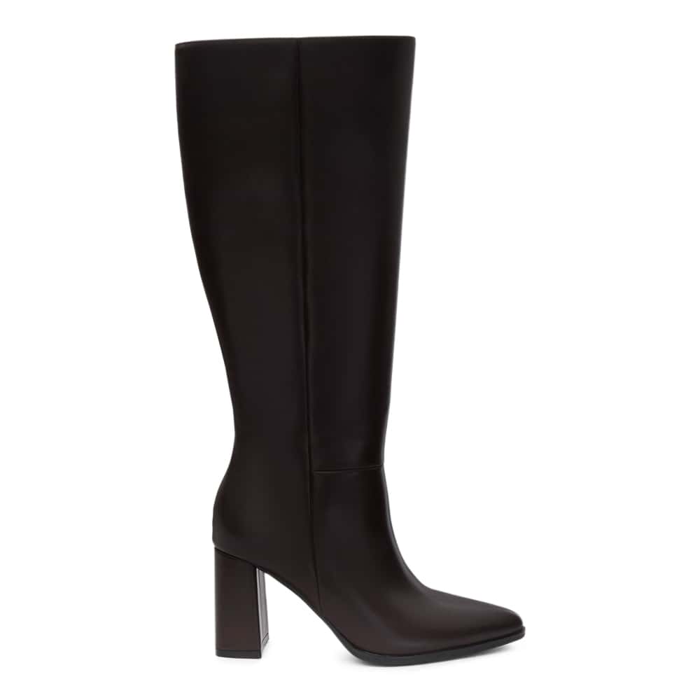 Clara Boot in Chocolate Smooth
