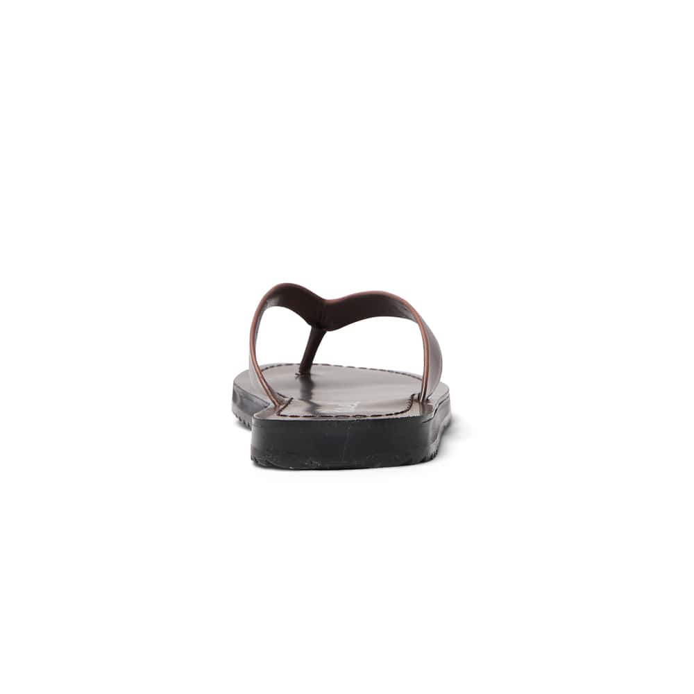 Corfu Flat in Chocolate Smooth
