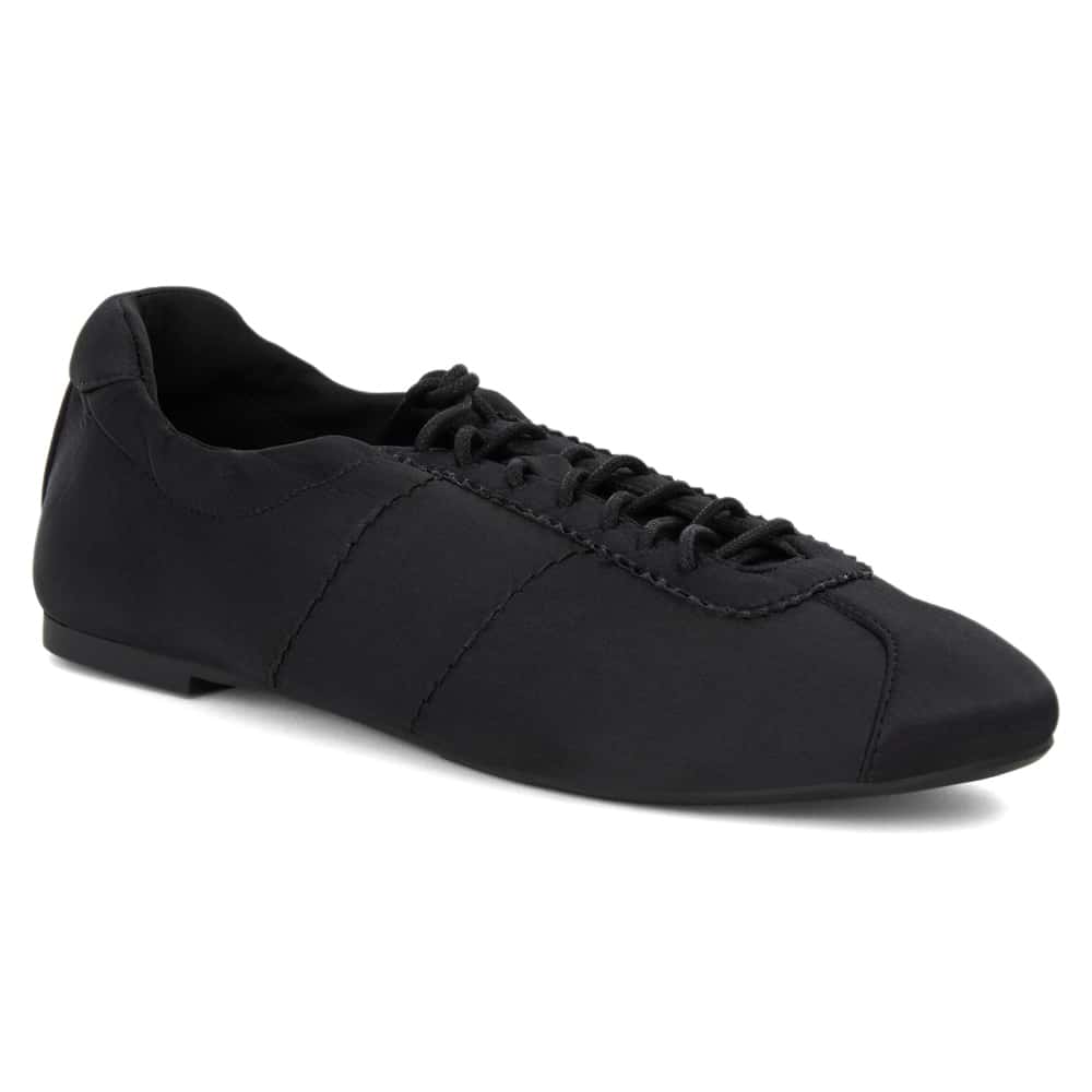 Delphine Sneaker in Black