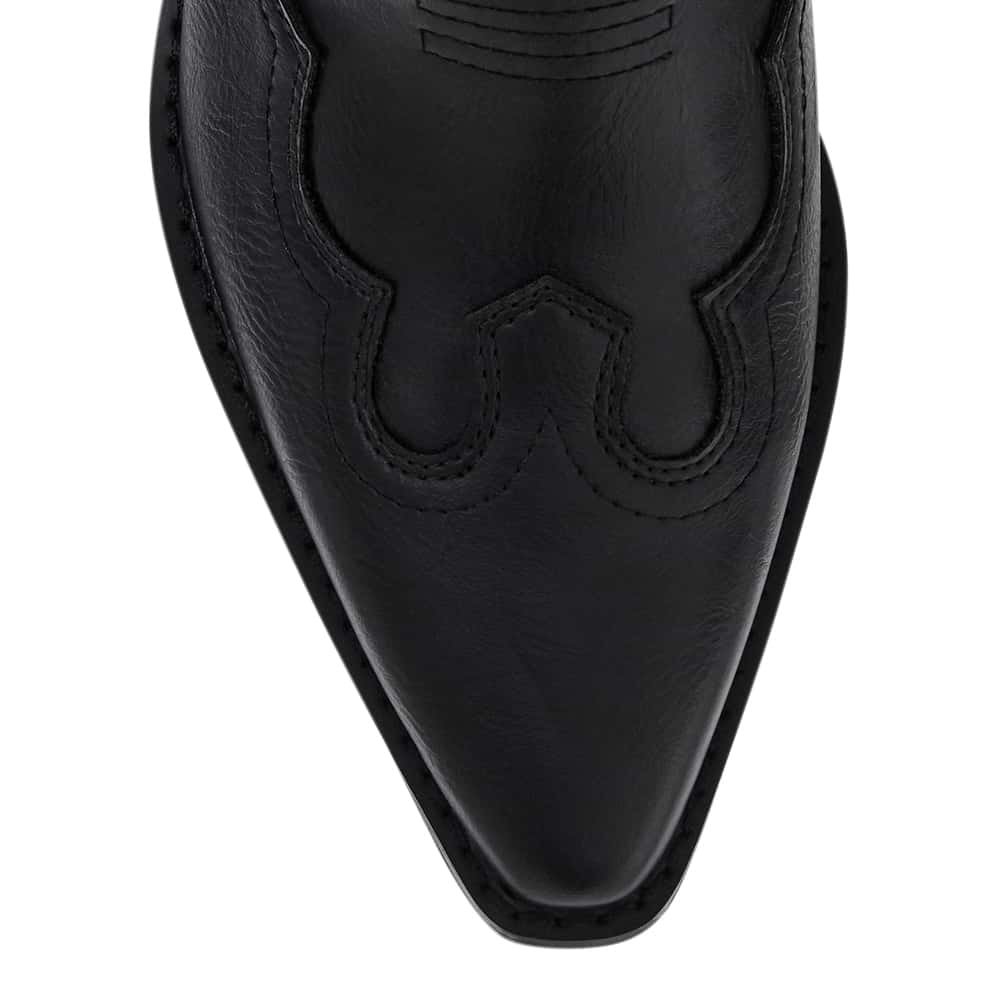 Dusty Boot in Black Smooth