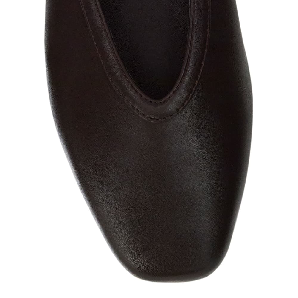 Emily Ballet Flat in Chocolate Smooth