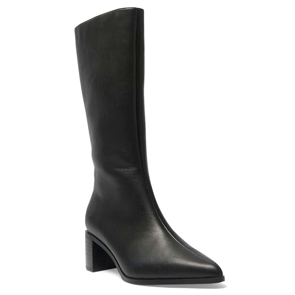 Everest Boot in Black Smooth