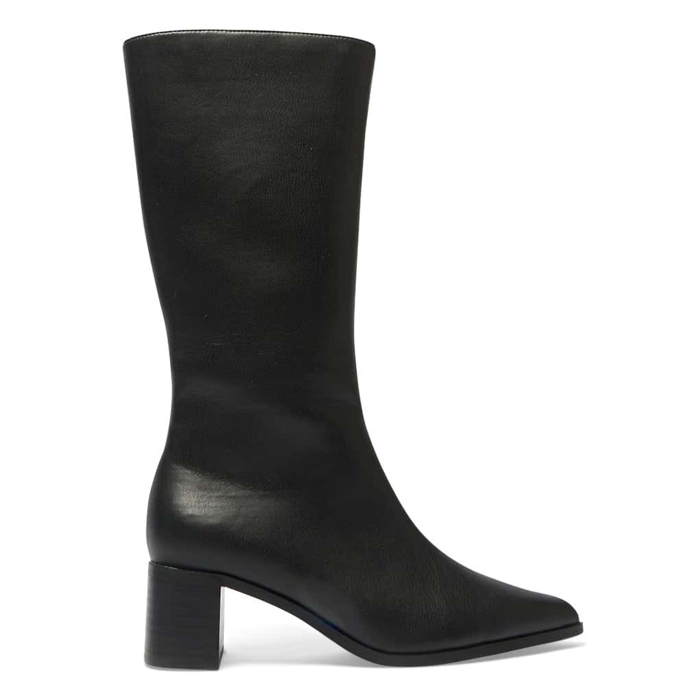 Everest Boot in Black Smooth